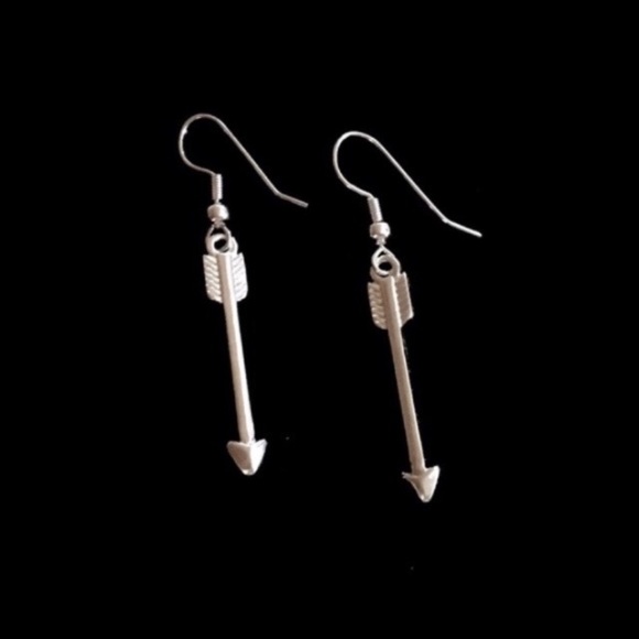 💥 CLEARANCE Handmade Boho Silver Arrow Drop Earrings Minimal - Picture 2 of 2